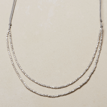 Colar fios bead de prata